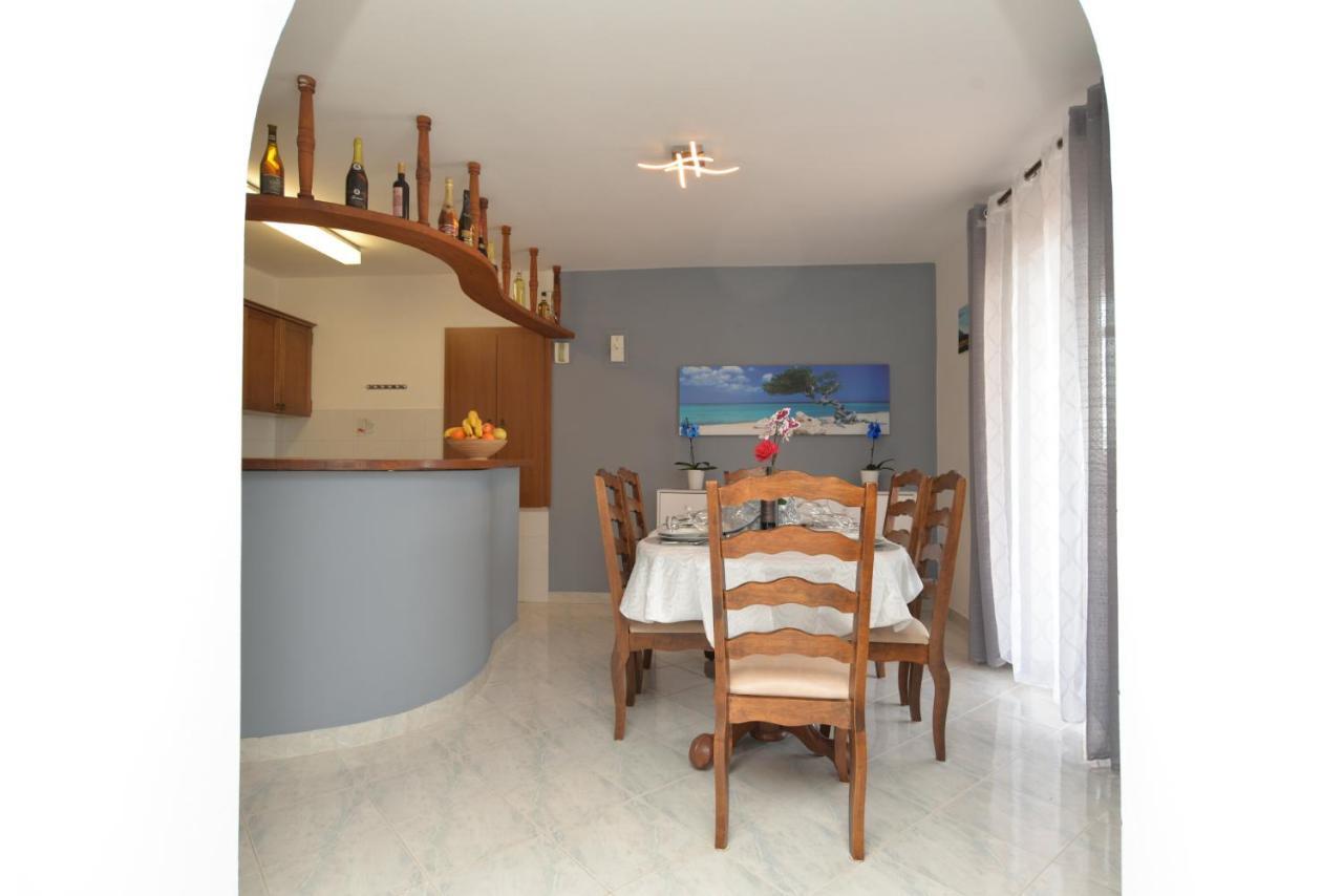 Apartments Violete 742 Pula Extérieur photo